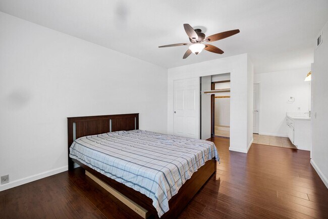 Building Photo - 2280 Hurley Way