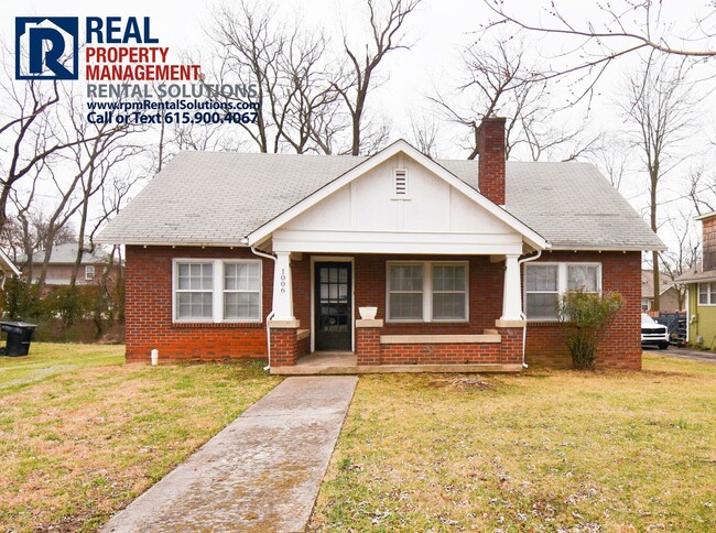 Primary Photo - Adorable brick home in Murfreesboro! Washe...