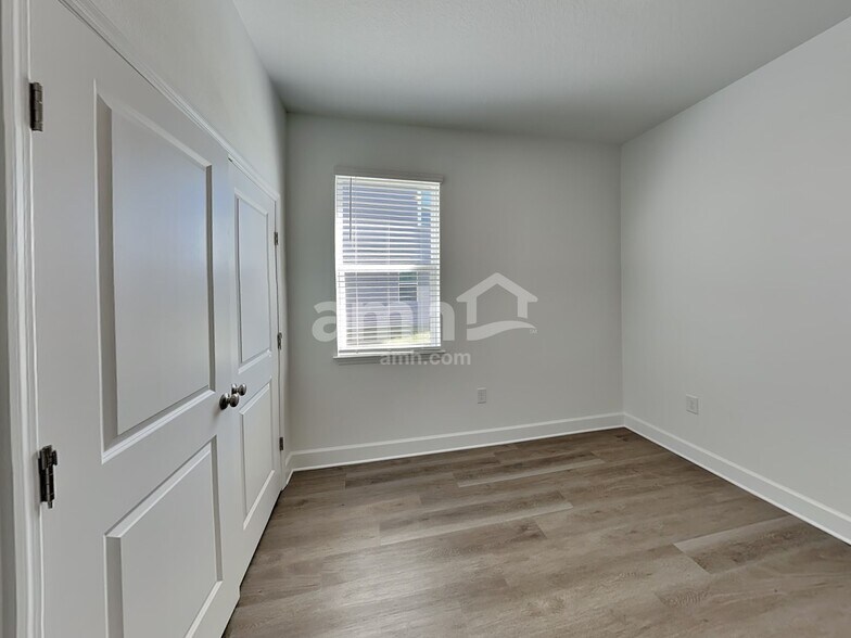 Building Photo - 16438 Cheyanne Ct