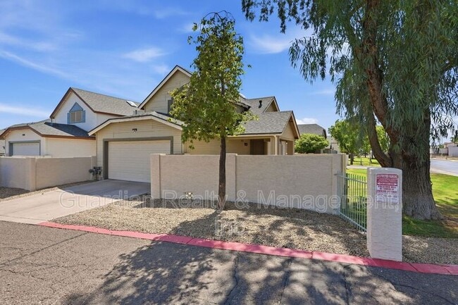 Building Photo - 4397 S Potter Dr