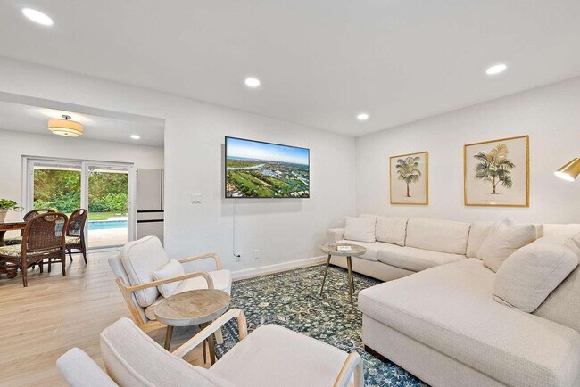 Building Photo - 11828 171st Ln N