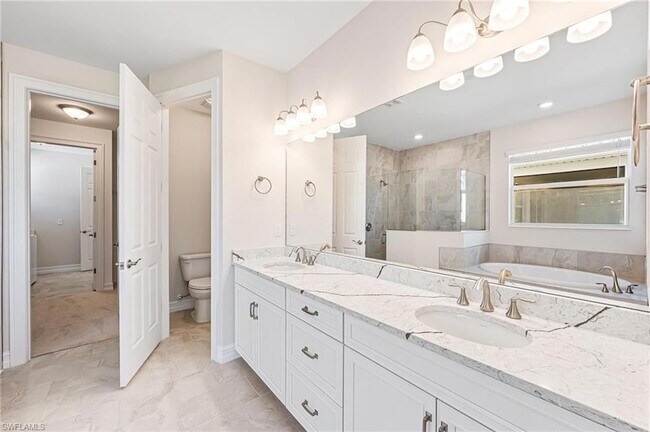 Building Photo - 534 Kamari Cv
