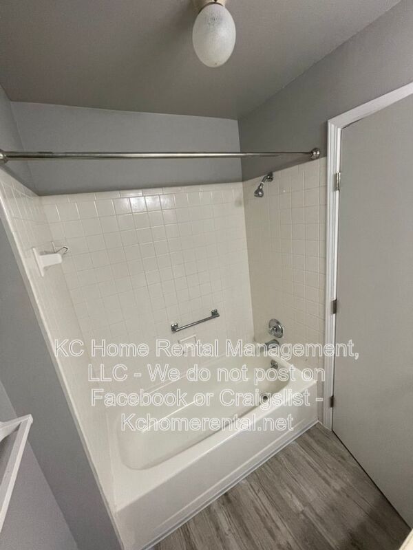 Building Photo - 12013 W 58th Pl