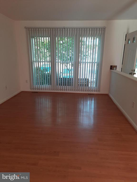 Building Photo - 10707 Houck Dr