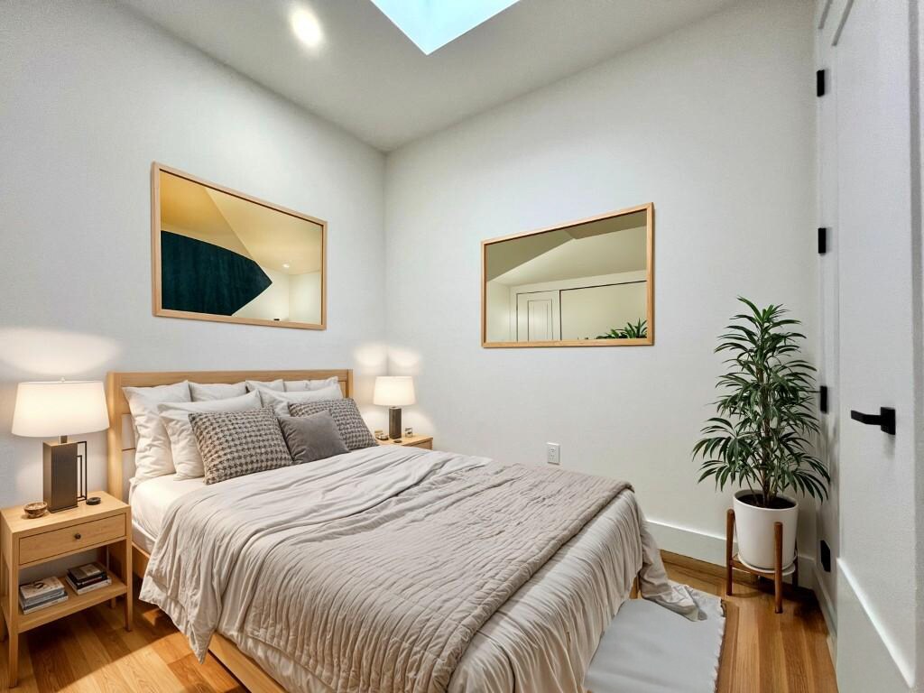 Building Photo - 22 Revere Pl