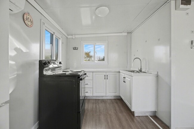 Building Photo - 2466 Avenue D