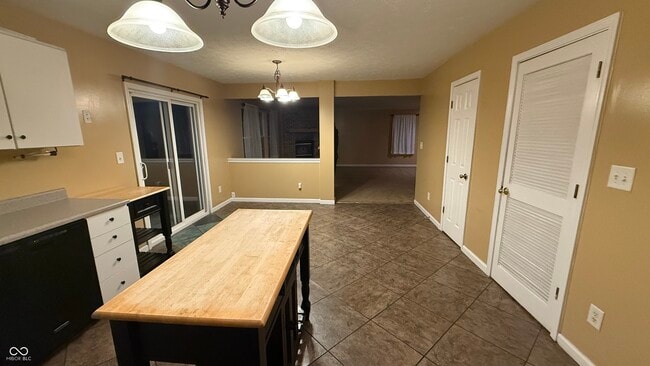 Building Photo - 6526 Abby Ln