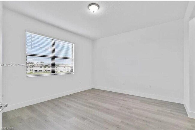 Building Photo - 5656 Cerva Ln