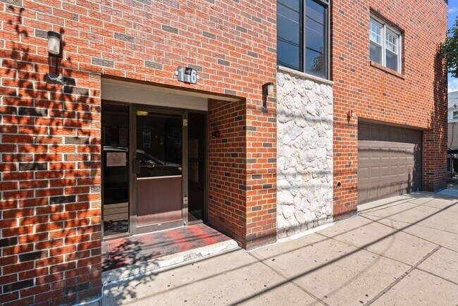 Building Photo - 116 71st St