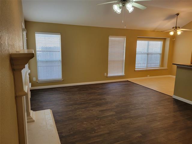 Building Photo - 5216 Sioux Creek Ln