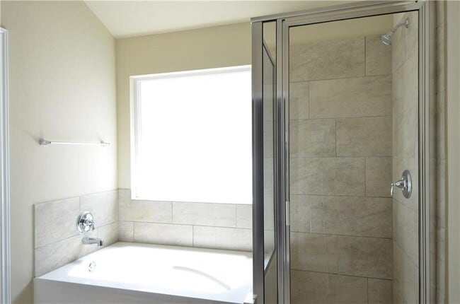 Building Photo - 12105 Harpster Bend