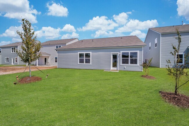 Building Photo - 82 Hillcrest Wy