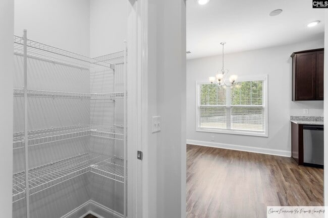 Building Photo - 409 Silver Anchor Dr