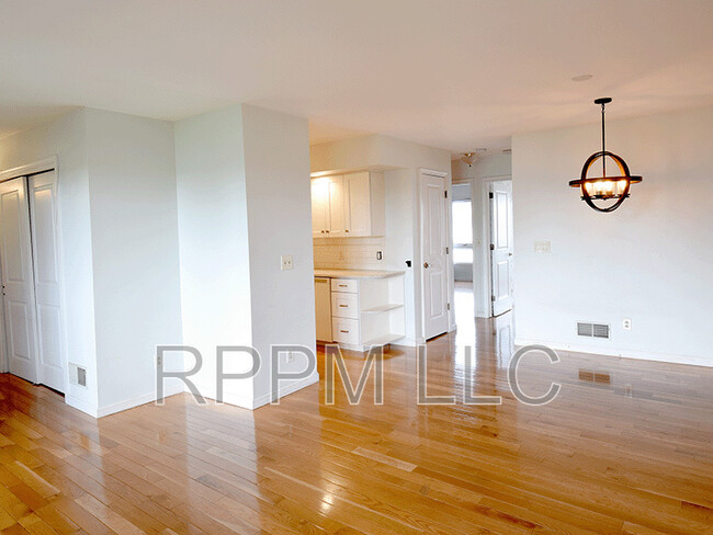 Building Photo - 204 Passaic Ave