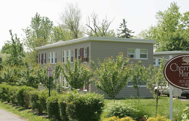 Building Photo - Cherry Tree Manor