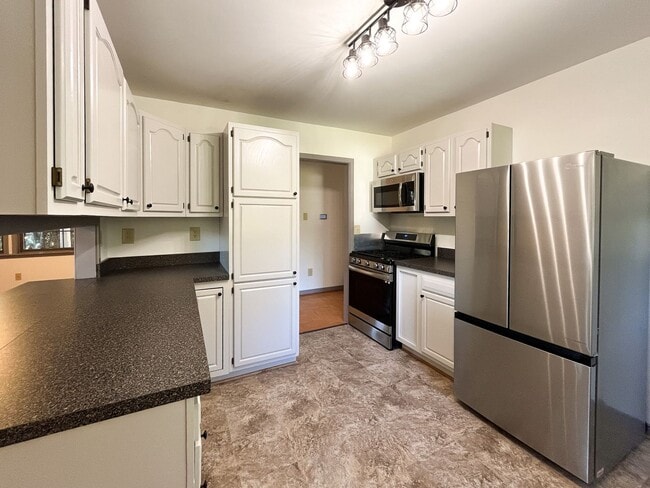 Building Photo - Charming 3BR/2BA Home in Louisa, VA