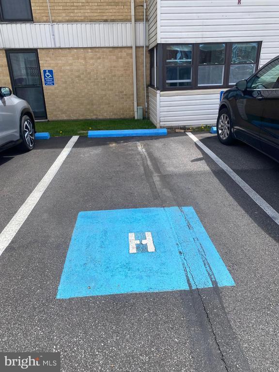 Building Photo - 2628 Welsh Rd