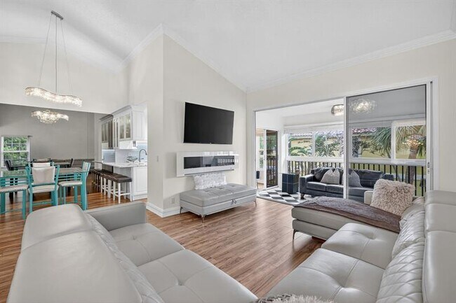 Building Photo - 2121 S Ocean Blvd