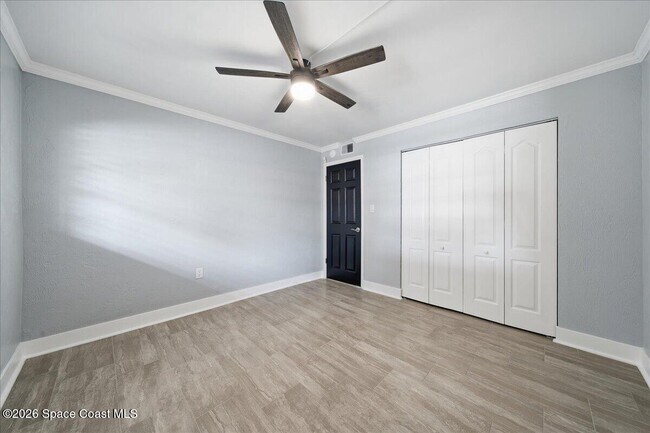 Building Photo - 1025 Rockledge Dr