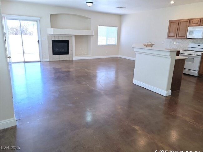 Building Photo - 1089 Elation Ln