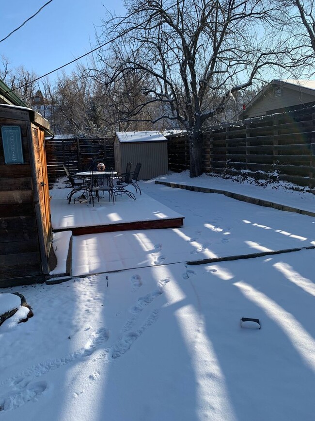 Building Photo - Sunny 3 bed/2 bath North Boulder Home - Av...