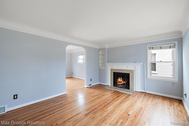 Building Photo - 1079 Larkmoor Blvd