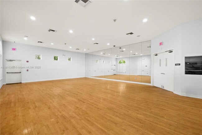 Building Photo - 7673 NW 19th St