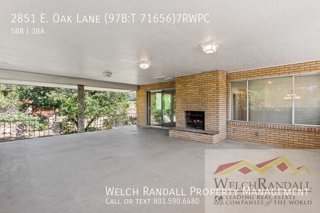 Building Photo - 2851 E Oak Ln