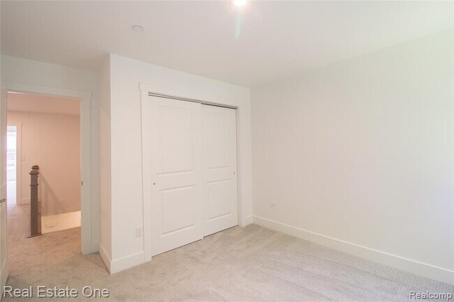 Building Photo - 49530 Coldwater Rdg Dr