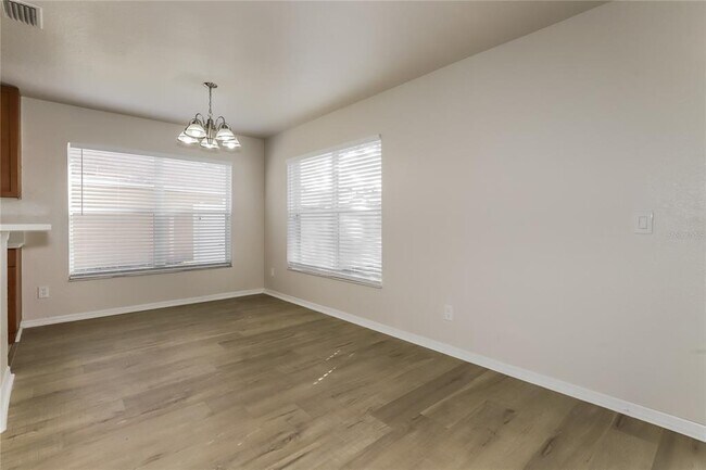 Building Photo - 11420 Bay Gardens Loop