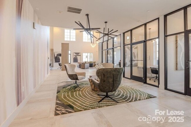 Building Photo - 3110 Doe River Wy