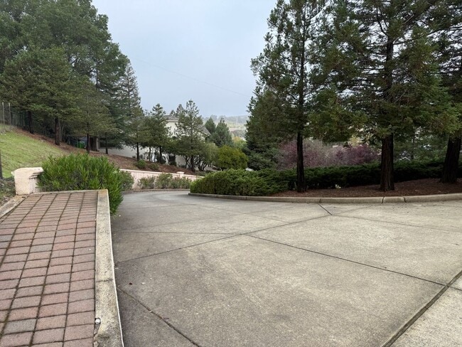 Building Photo - Morgan Hill Foothills Home