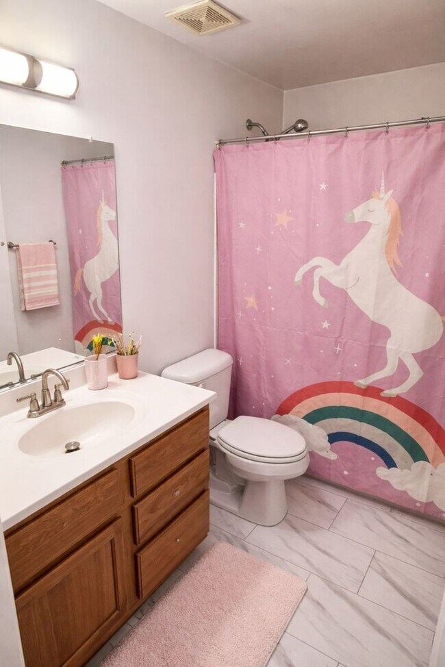 Building Photo - 7706 Heartwood Ln