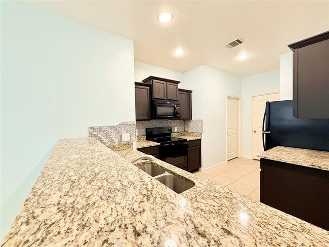 Building Photo - 19508 Smith Gin St