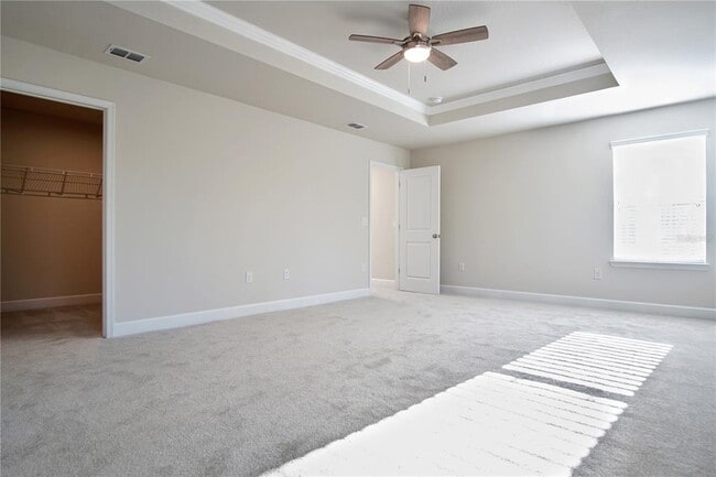 Building Photo - 1419 Eucalyptus Wy