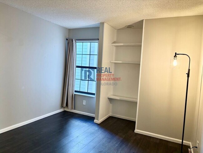 Building Photo - 12911 E Cornell Ave