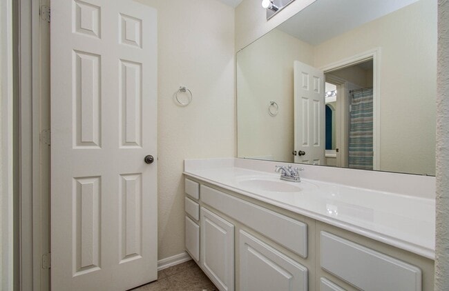 Building Photo - 11704 Shoal Landing St