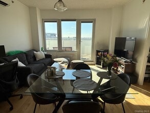 Building Photo - 10-63-50 Jackson Ave