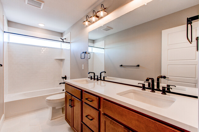 Full second bath with double vanity sink - 2656 W 68th Pl