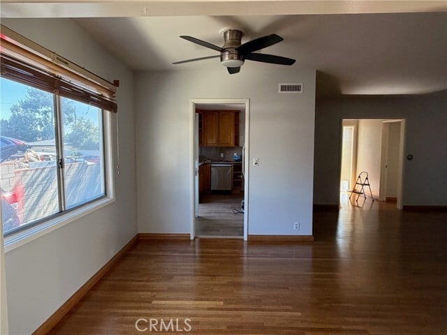 Building Photo - 1328 Elm Park St