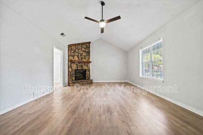 Building Photo - 4569 Columbia Woods Ln