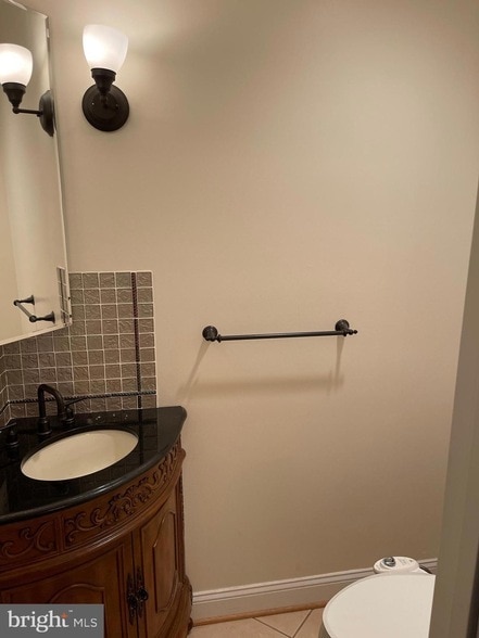 Building Photo - 118 Quaint Acres Dr