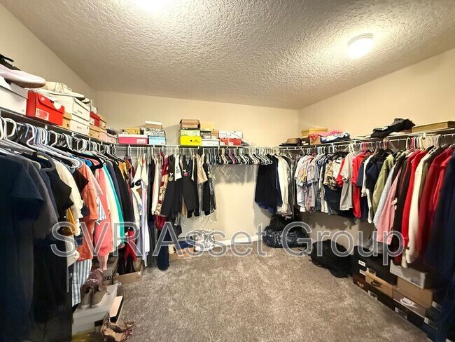 Building Photo - 1116 Persimmon Dr