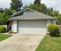 Building Photo - Updated 3 Bedroom 2 Bathroom Home in Pocke...