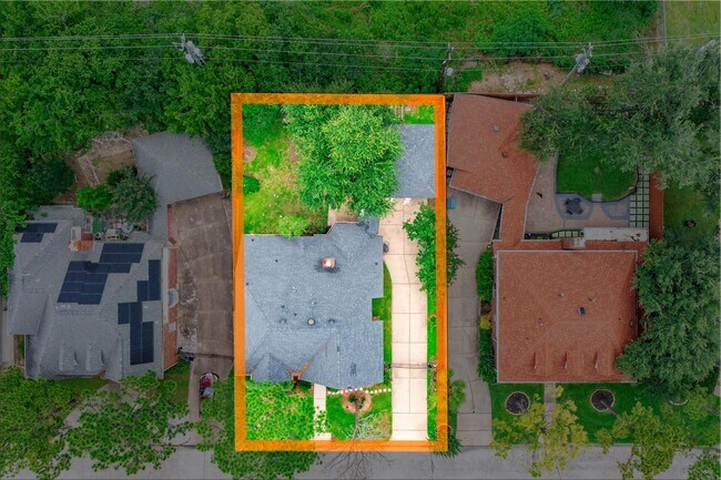 Building Photo - 3523 Ashlock Dr