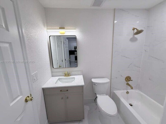 Building Photo - 1300 Wiley St