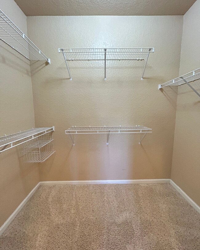 Building Photo - 8539 Gate Pkwy W