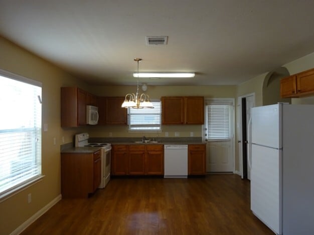 Building Photo - 19408 Dry Canyon Ct