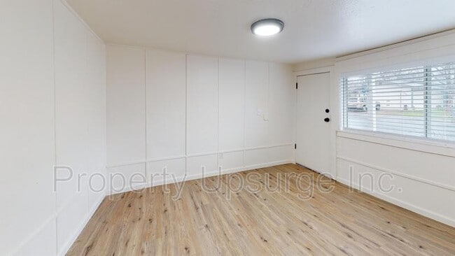 Building Photo - 2716 Virginia Ave