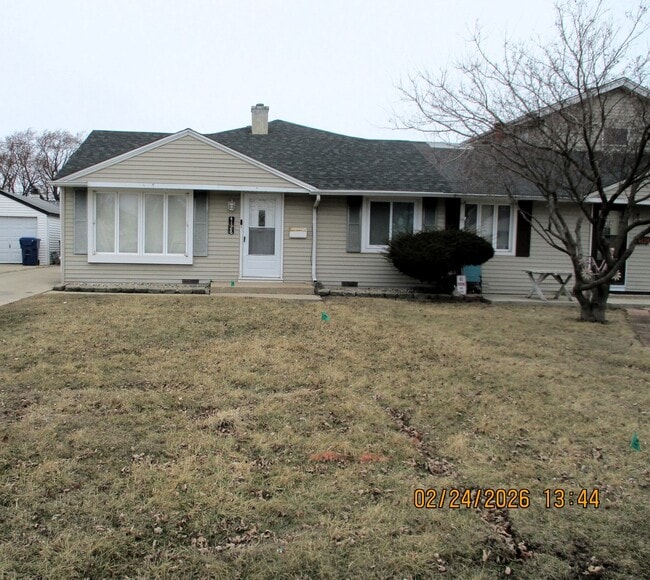 Building Photo - 4128 W 90th St